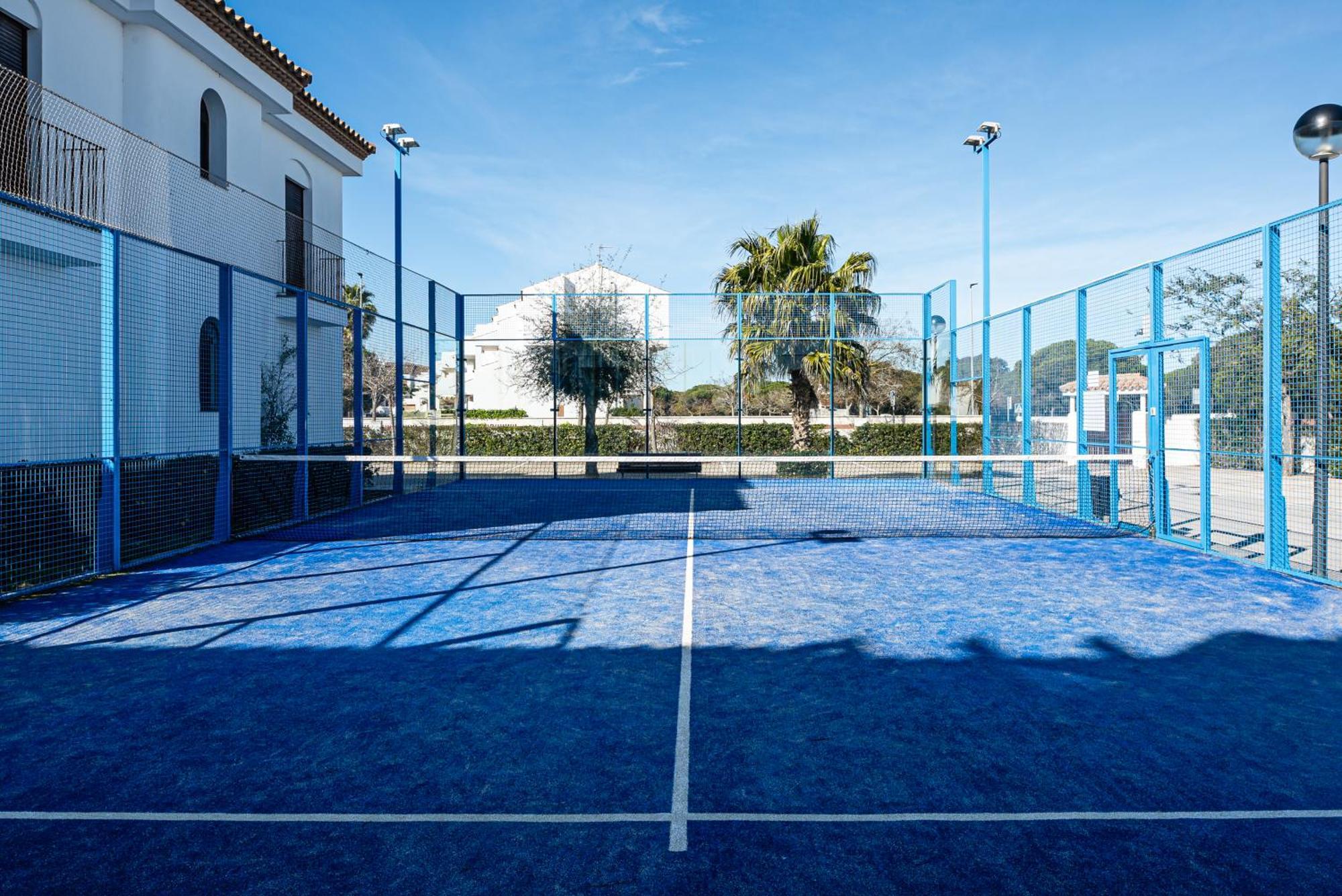 Apartamento Familiar Muy Soleado Cerca De La Playa Y Parking Incluido Chiclana de la Frontera Exterior photo