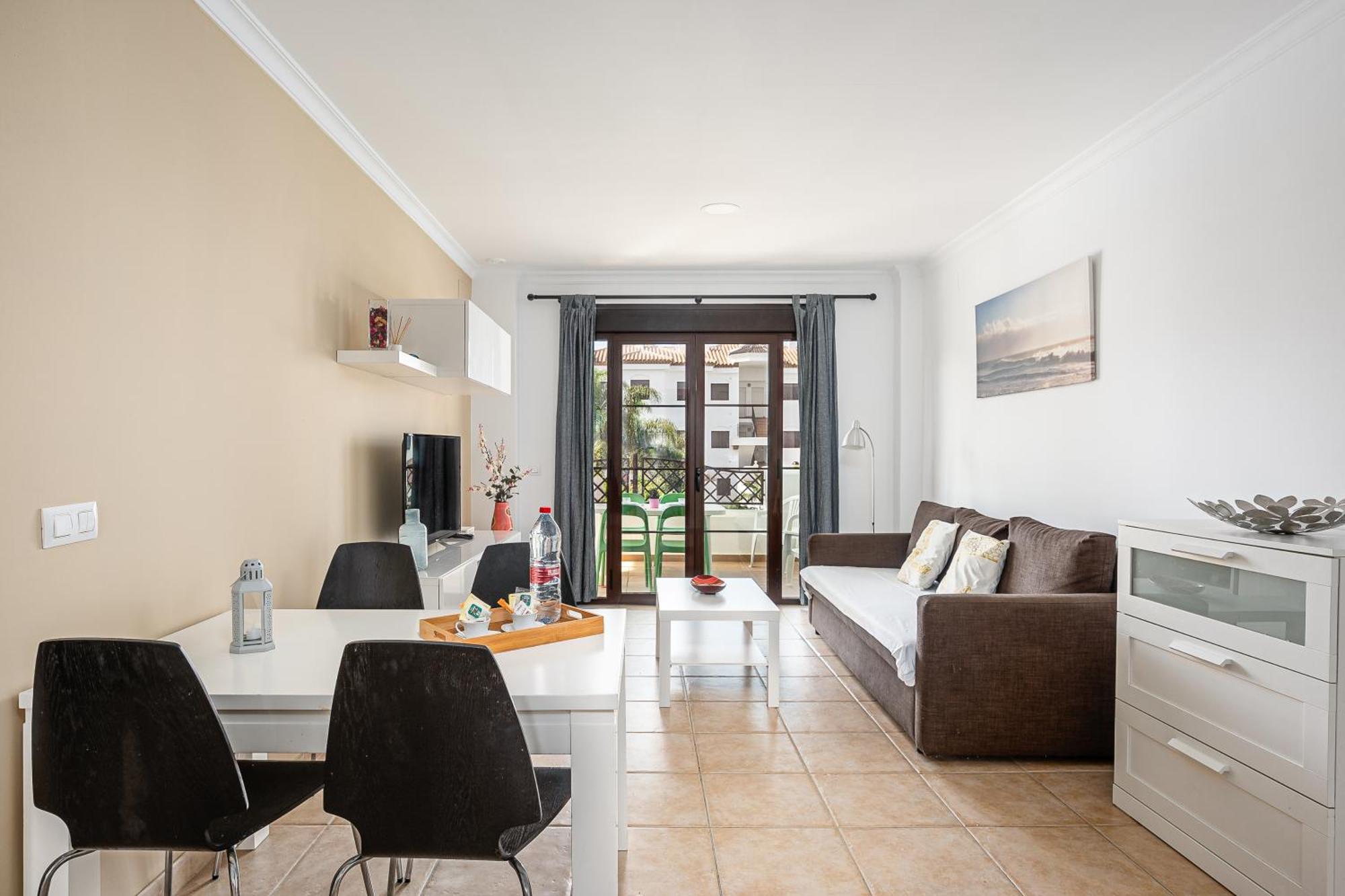Apartamento Familiar Muy Soleado Cerca De La Playa Y Parking Incluido Chiclana de la Frontera Exterior photo